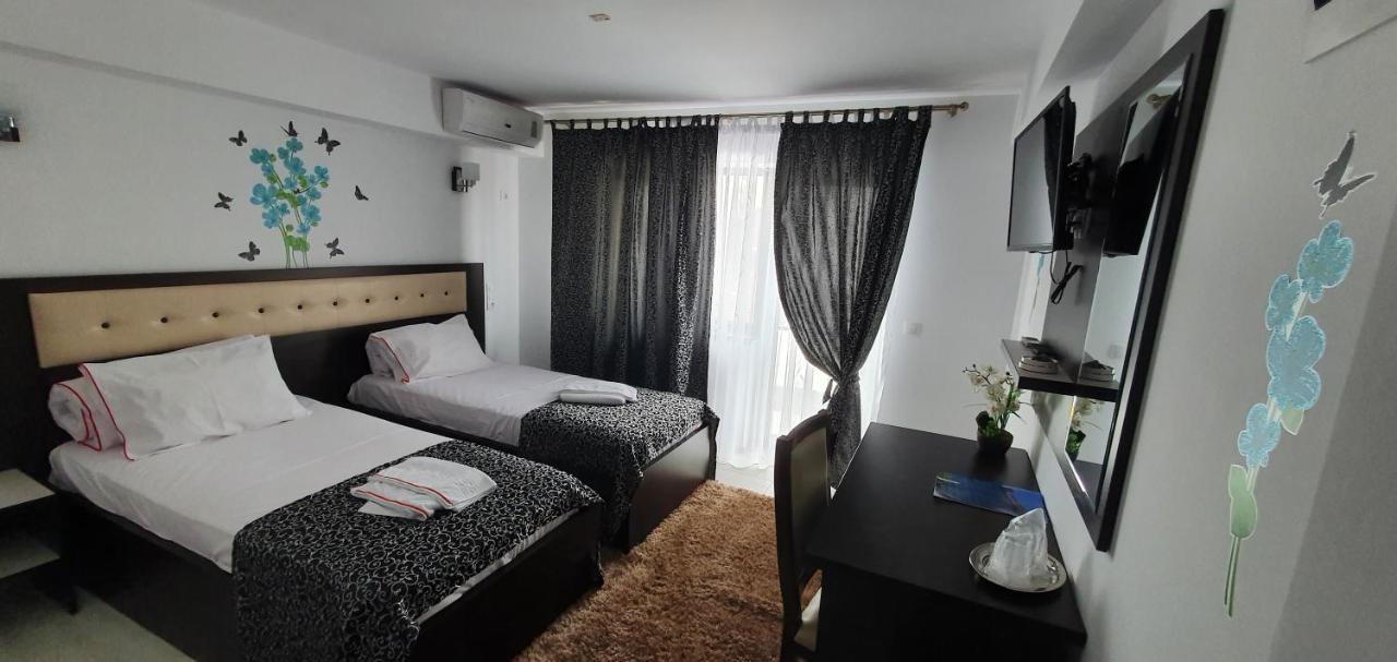 Motel Didona B Sendreni Ngoại thất bức ảnh