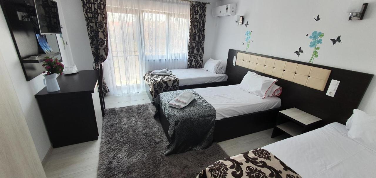 Motel Didona B Sendreni Ngoại thất bức ảnh