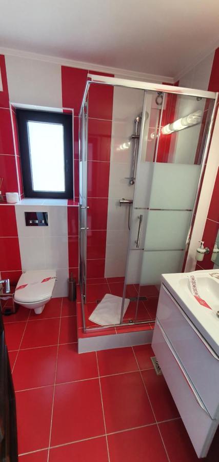 Motel Didona B Sendreni Ngoại thất bức ảnh