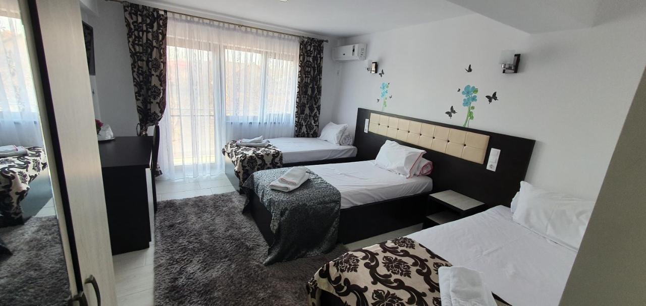 Motel Didona B Sendreni Ngoại thất bức ảnh
