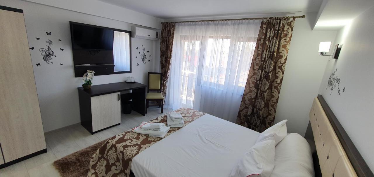 Motel Didona B Sendreni Ngoại thất bức ảnh