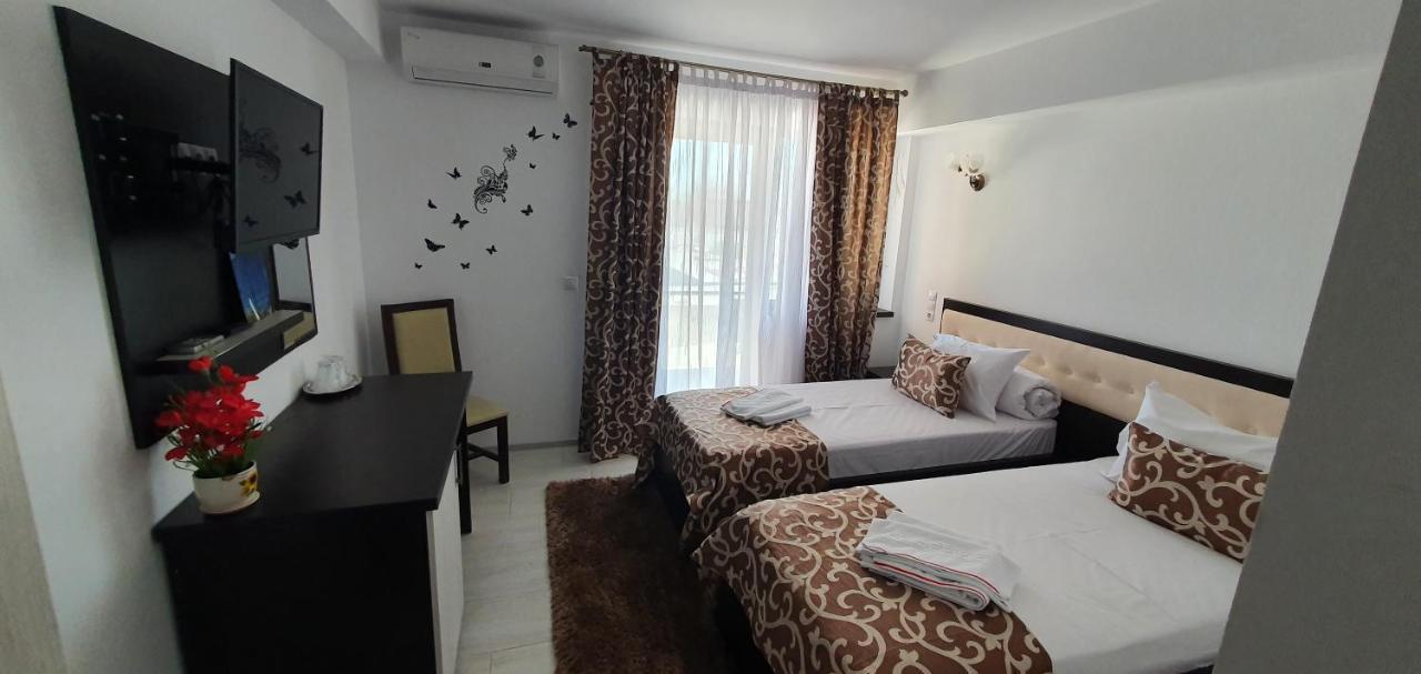 Motel Didona B Sendreni Ngoại thất bức ảnh