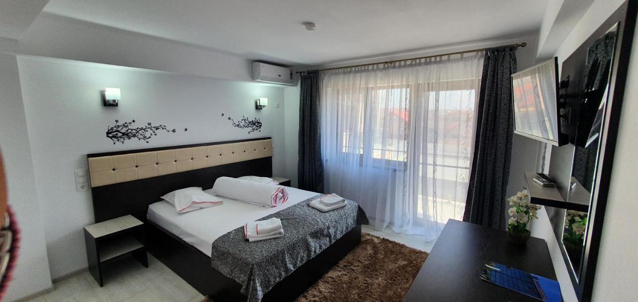 Motel Didona B Sendreni Ngoại thất bức ảnh