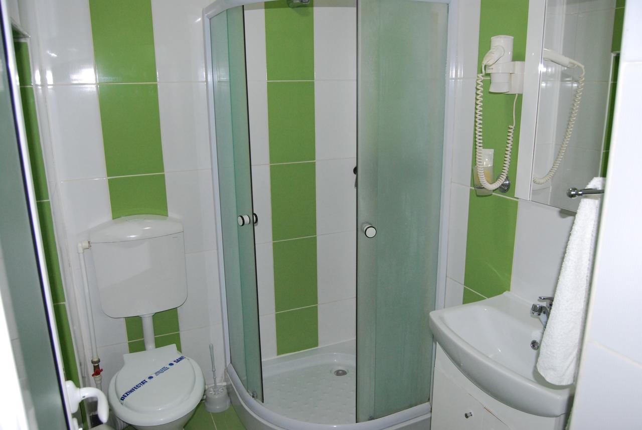 Motel Didona B Sendreni Ngoại thất bức ảnh